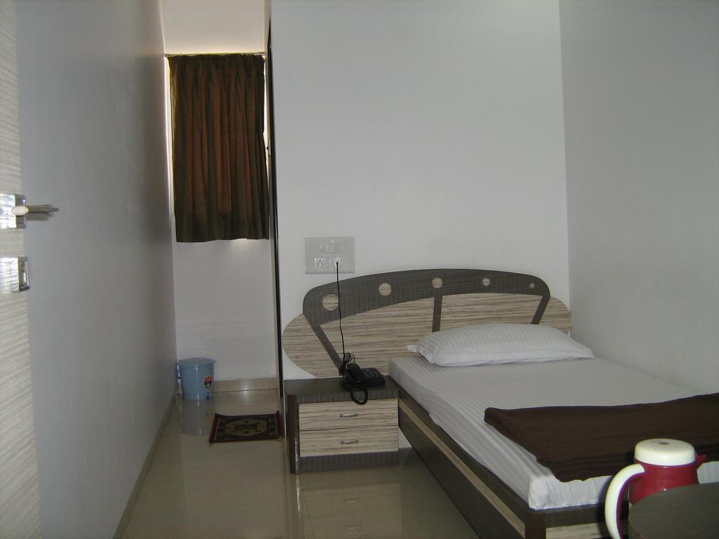 Hotel Apex Navi Mumbai Eksteriør billede