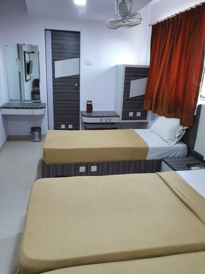 Hotel Apex Navi Mumbai Eksteriør billede