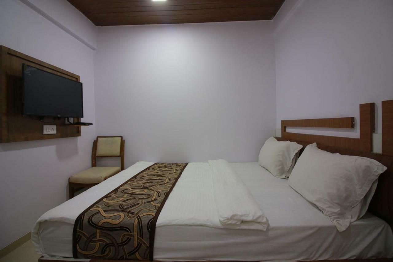 Hotel Apex Navi Mumbai Eksteriør billede